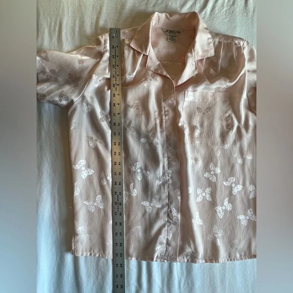 Vintage Jordan New York Button Up, V-Neck Pink Collared Blouse, Bow Print Sz 5/6 - Picture 11 of 11
